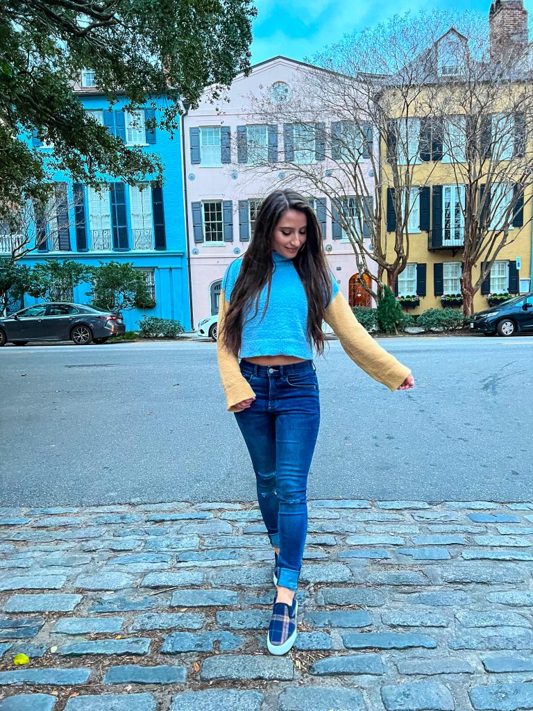 charleston south carolina slow paced travel destinations for spring - spring sweater style with denim