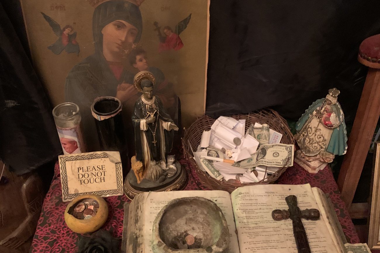travel new orleans spooky culture  voodoo museum