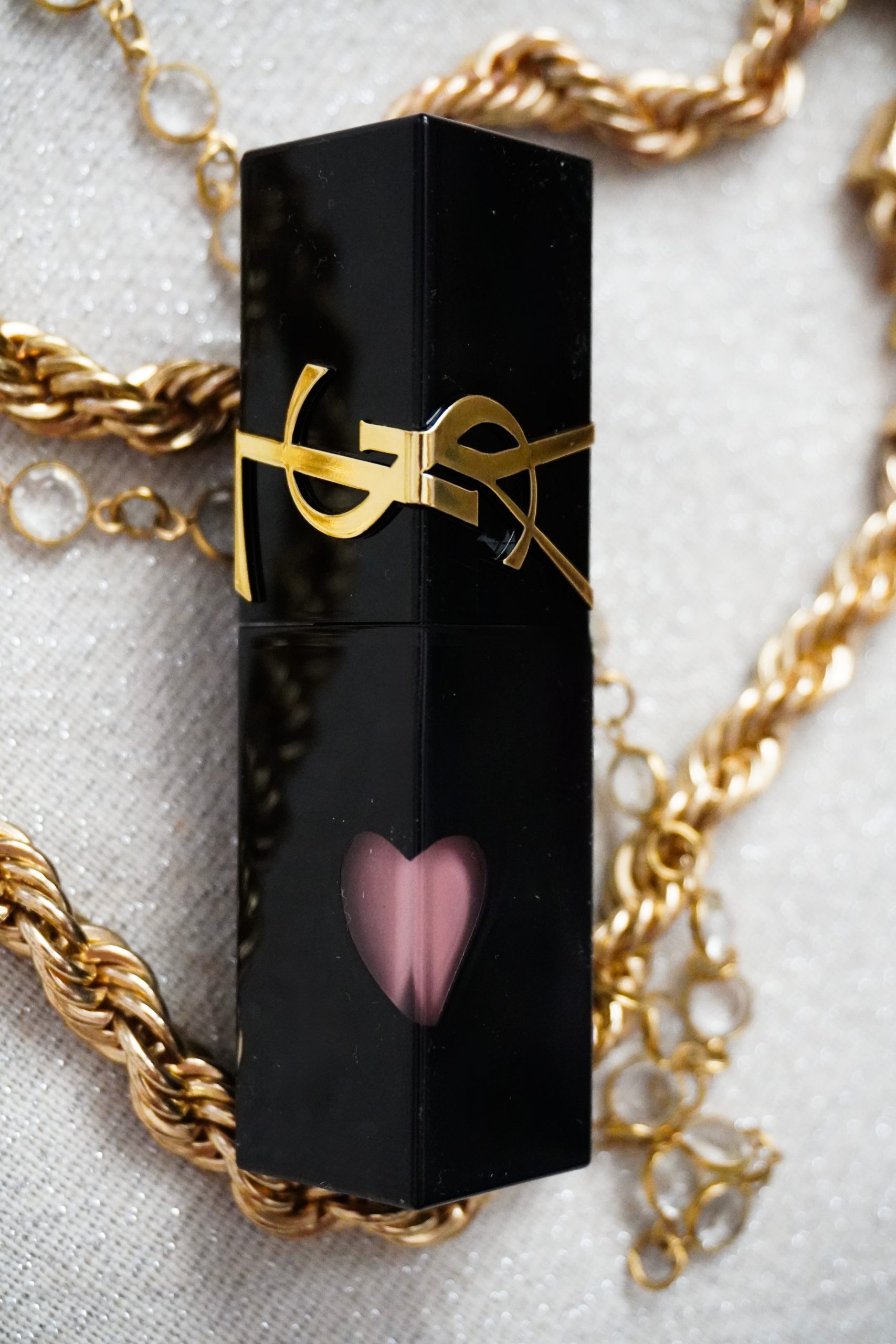 ysl lip vinyl