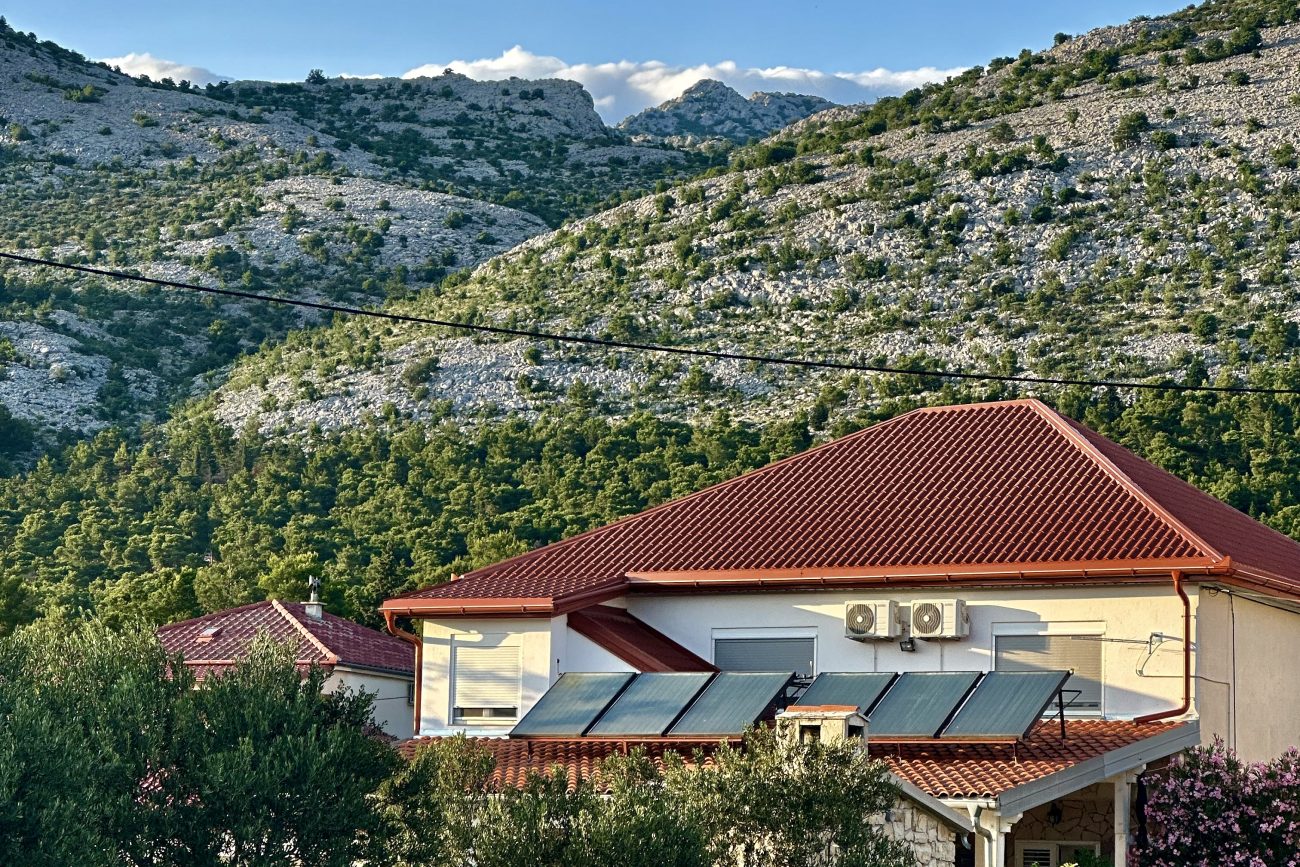 stariglad paklenica croatia travel