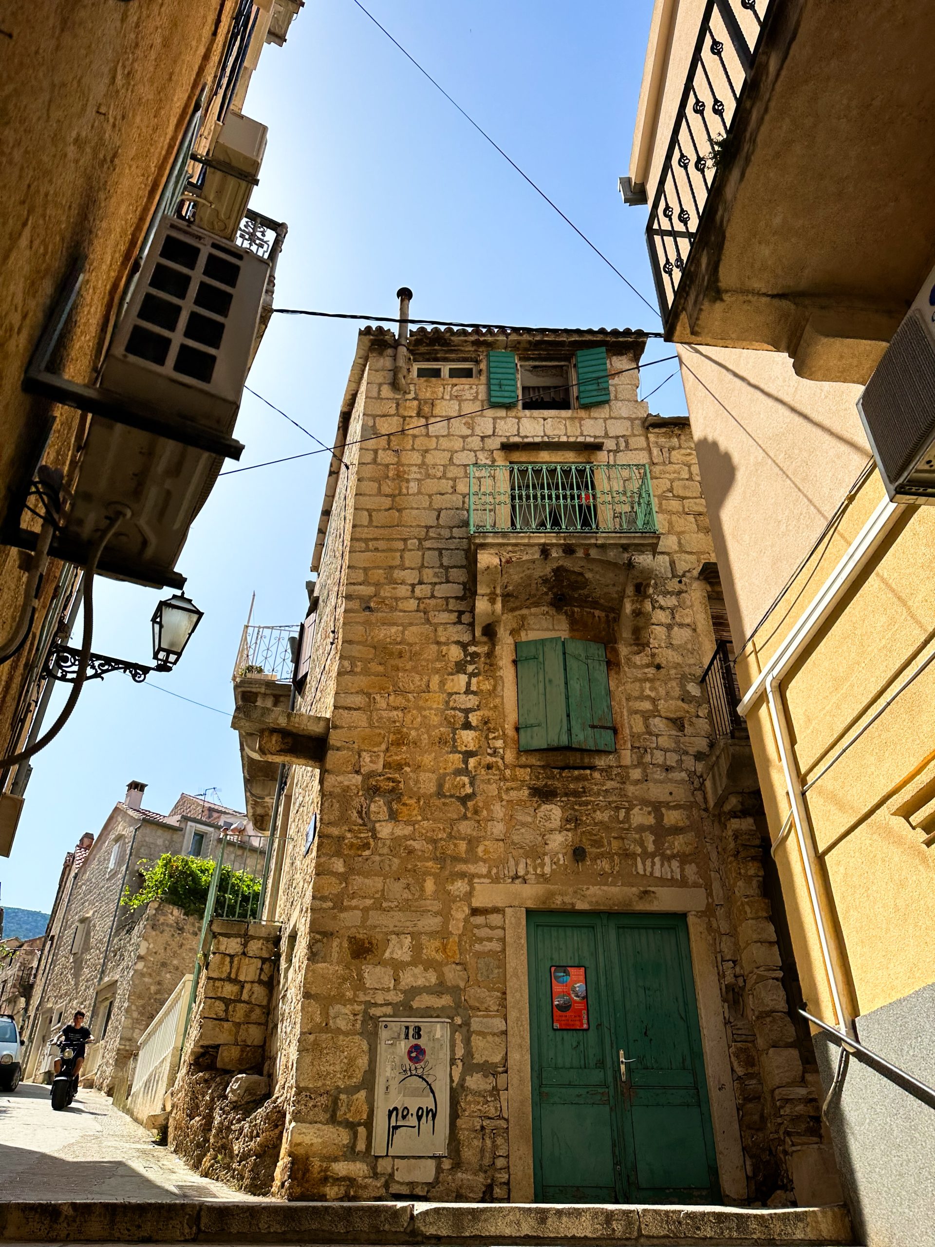 vis croatia komiza